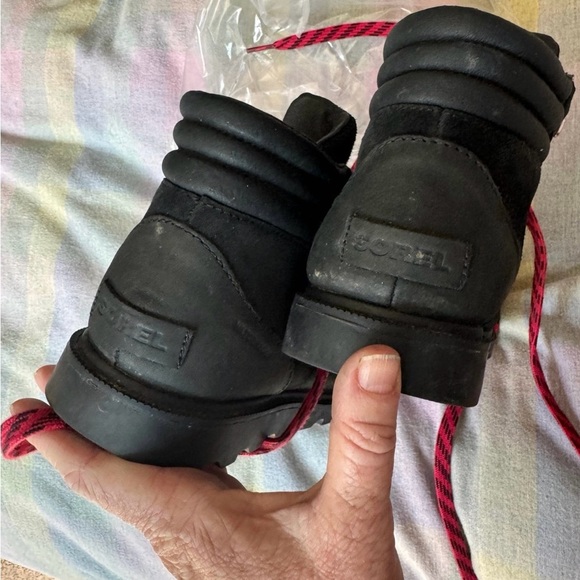 Sorel boots Women’s size 8 - Picture 4 of 8